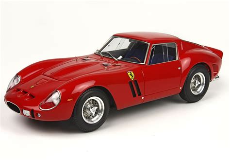 The open version of the ferrari 308, the targa 308 gts, was presented at the international motor show at frankfurt in 1977. BBR Ferrari 250 GTO 1962 rosso Limited Edition 300 | Hansecars - Modellautos | hansecars ...