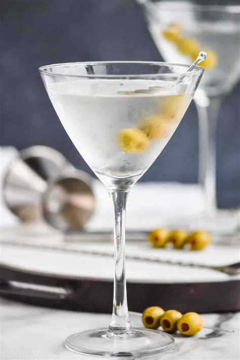 Gin Martini Simple Joy