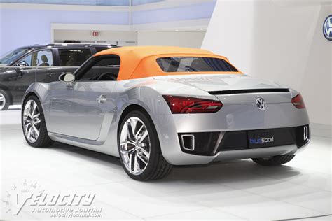 2009 Volkswagen Concept Bluesport Pictures