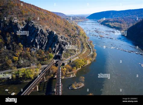 West Virginia Railroad Tunnel Hi Res Stock Photography And Images Alamy