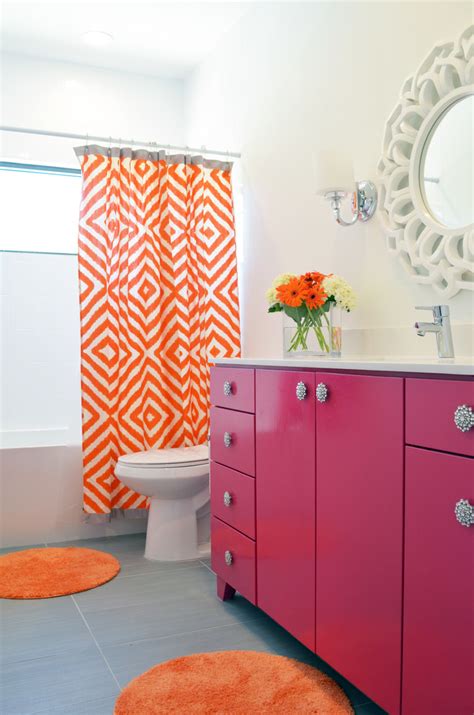 The color schemes that we provide are for sure inspiring and help you choose the perfect color palette that fits. colorful bathroom ideas | BetterDecoratingBible