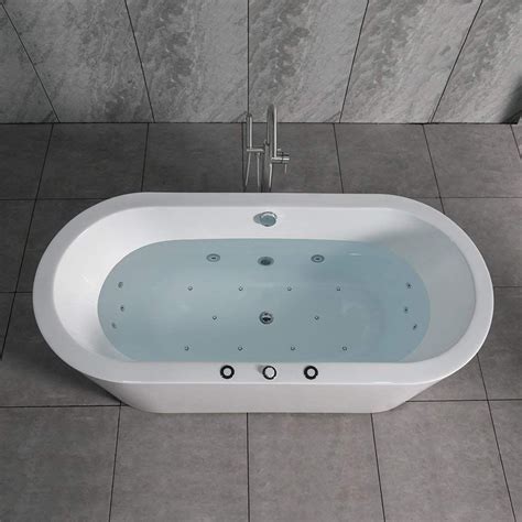 Woodbridge 67 X 32 Whirlpool Water Jetted And Air Bubble Freestanding