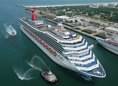 Man Jumps Overboard Carnival Cruise Ship In Another Passenger Incident
