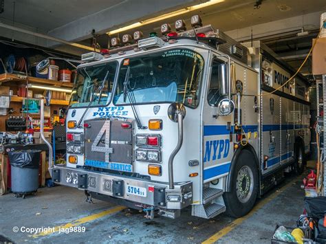 Nypd Police Emergency Service Squad 4 Truck Kingsbridge Bronx New