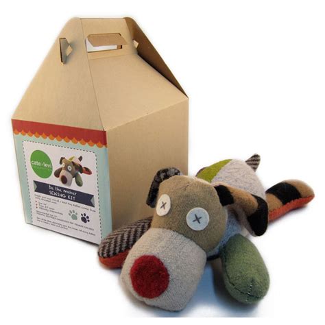Scrappy Dog Stuffed Animal Kit Fat Brain Toys