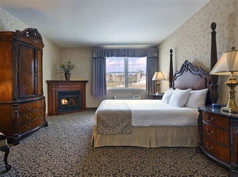 Apartments leveric two bedrooms tamara 2 bedrooms 1 bathroom apts. 1 & 2 Bedroom Suites - Rooms & Suites | AmishView Inn & Suites