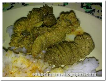 If anyone's interested, i'll tell the story behind the image. THE SWEET ESCAPE OF LYN YUSOFF: Masak Lemak Telur Ikan
