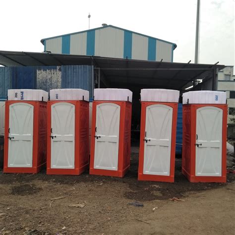 Frp Prefab Readymade Toilet Cabin No Of Compartments Single Unit At