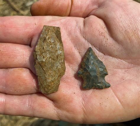 Projectile Points Photographed By Charles County Archaeological Society