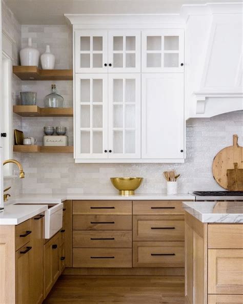 5 White Marble And Wood Kitchens We Love Kitchendesign Kitchens