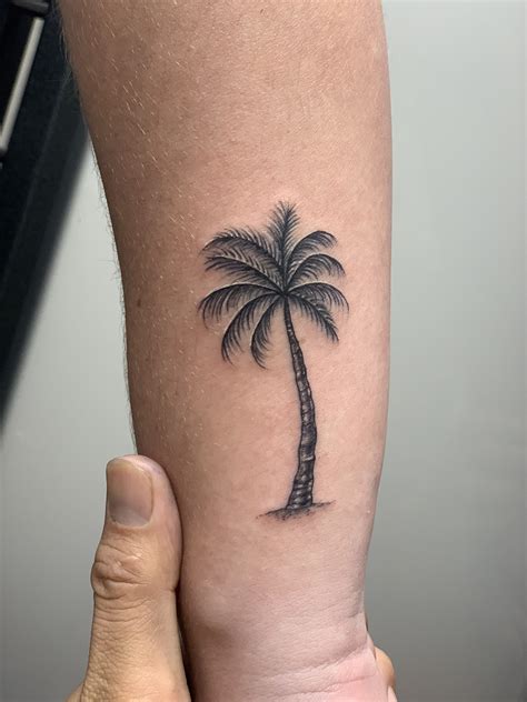 Palm Tree Tattoo Palm Tattoos Small Hand Tattoos Small Tattoos