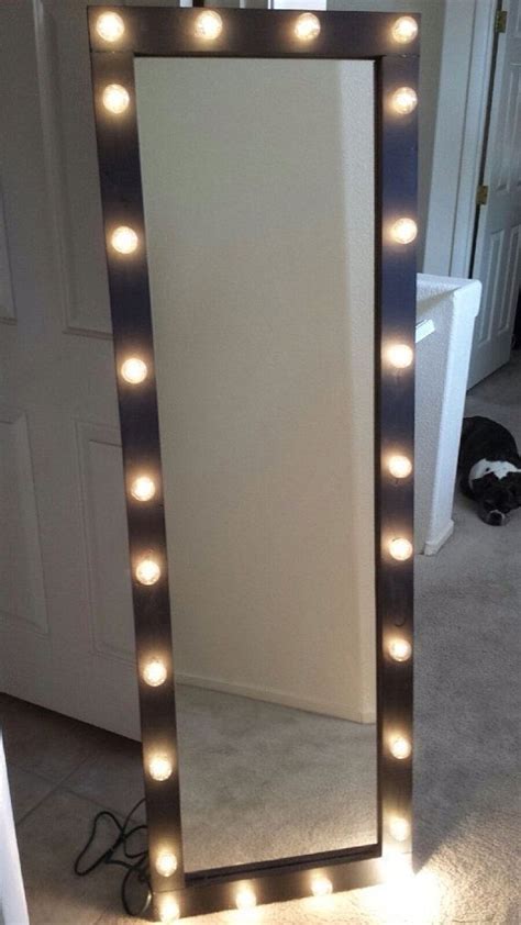 Don't focus on size or shape only. DIY Vanity Mirror with LED Lights #Bathroom #small #simple ...
