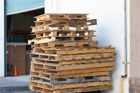 Recycle Pallets - RecyclingWorks