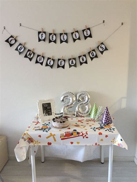 Una de nuestras especialidades más vendidas son los disfraces. Decoración de cumpleaños de hombre | Decoracion de ...