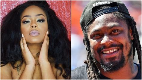 who is marshawn lynch s wife