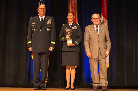Macarthur Leadership Awards Go To 28 Officers Article The United