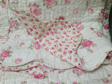 Shabby Cottage Chic Romantic Pink Roses And Cream King Quilt Set W 3 Shams 4pc Shabby Chic