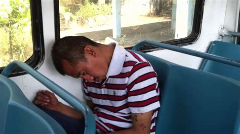 Durmiendo En El Bus Youtube