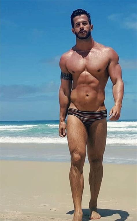 Pin By Daniel Williams On Hot Beach Guys Shirtless Men Muscle Men Handsome Men