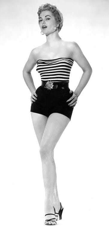 Nude Pictures Of Martha Hyer Showcase Her As A Capable Entertainer The Viraler