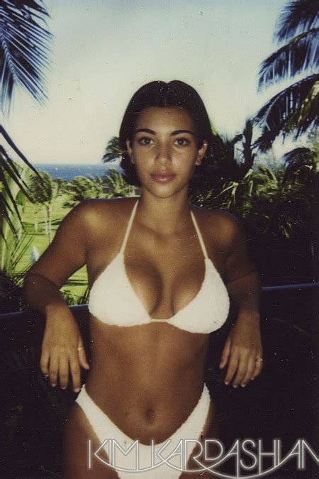 Hertanius Kim Kardashian Bikini