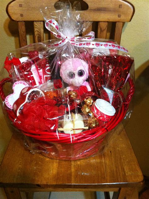 Valentine Basket Raffled For Cdo Spiritline Fundraiser Diy Valentines Ts For Him Romantic