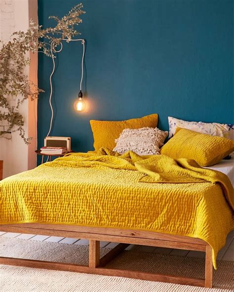 9 Bedroom Color Schemes For People Who Like To Keep It Trendy