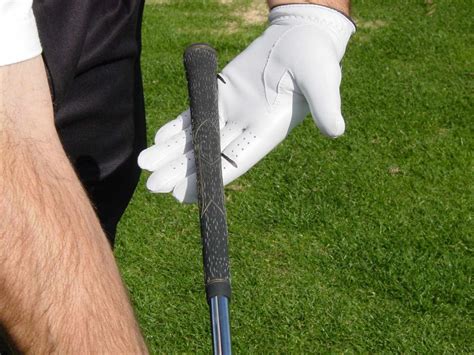 The Golf Grip How To Properly Take Hold Of The Club