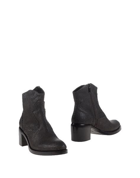 Lyst Laura Bellariva Ankle Boots In Gray