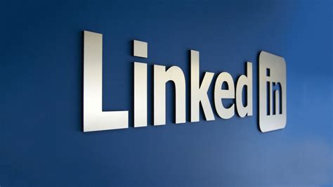 Do you have concrete examples? How to Add Bullet Points and Symbols to Your LinkedIn Profile