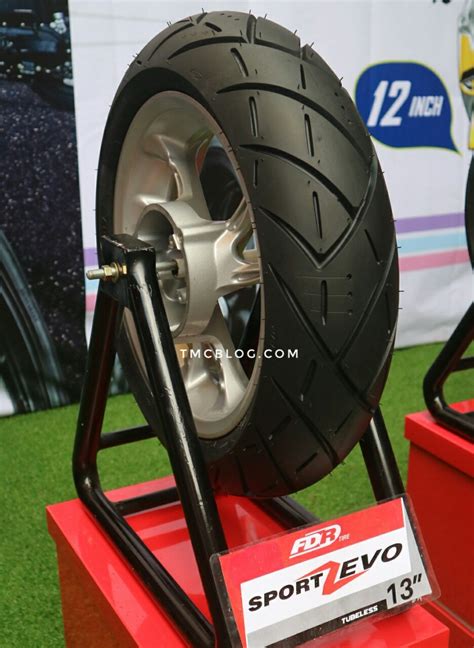 Dipadukan velg racing jari jari ban besar, shock upside down ohlins, knalpot racing, serta modif. Ban Roadrace Scoopy / Jual Terpercaya Irc 90 80 14 Fasti Pro Tubeless Soft Compound Ban Road ...