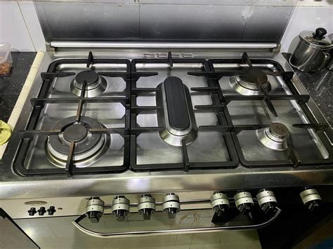 Kompor Freestanding Modena 5 Tungku Bekas Kitchen Appliances Di