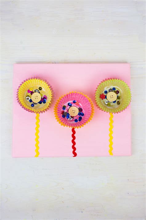 Cupcake Liner Flower Craft for Kids