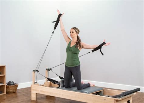 Studio Reformer Konnector Balanced Body Pilates Reformer