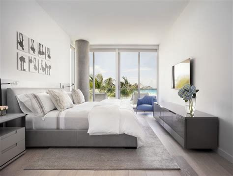 Modern Beach Style Villa In Miami Beach