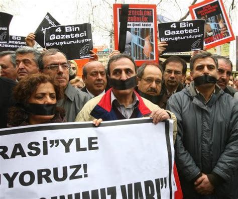 Turkeys Arrest Of 8 Journalists Spurs Protests Worries Allies The
