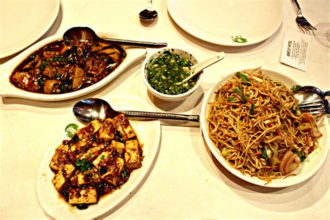 Guide To Indianized Chinese Food In 6 Dishes Food Republic