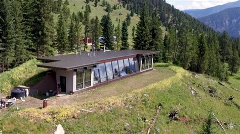 Earthship Vacation Home In Montana Off Grid Living