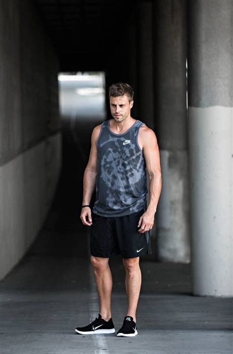 Men’s Workout Outfits 29 Athletic Gym Wear Ideas