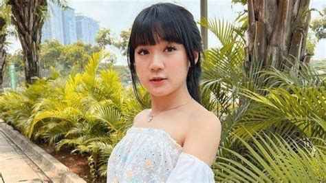Tag Biodata Cindy Gulla Biodata Cindy Gulla Mantan Personil JKT48