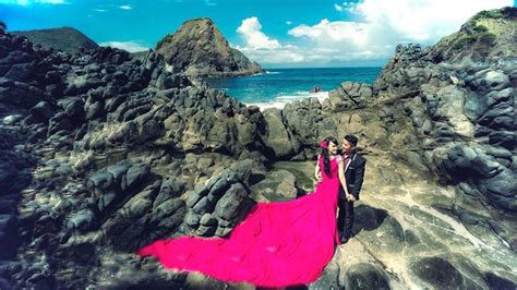 Foto prewedding merupakan pemotretan yang dilakukan oleh pasangan sebelum melaksanakan. Pesona Keindahan Laut Digadang Jadi Tema Pernikahan ...