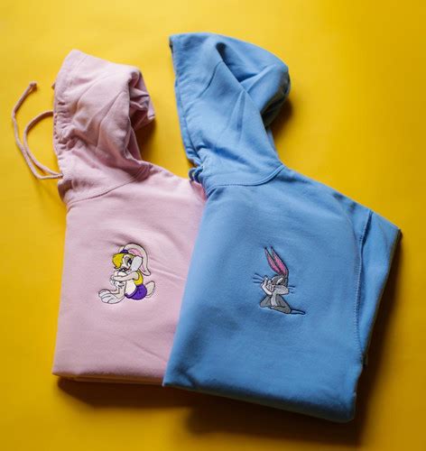 bugs and lola bunny couple hoodie syuzi couture