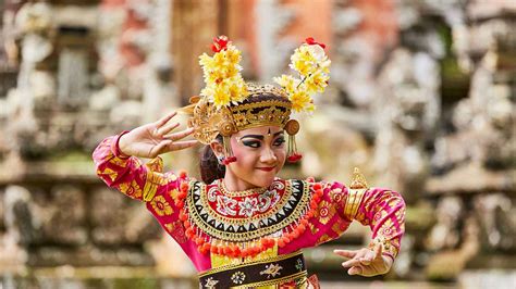 Balinese Dance Class Bali Om Tours