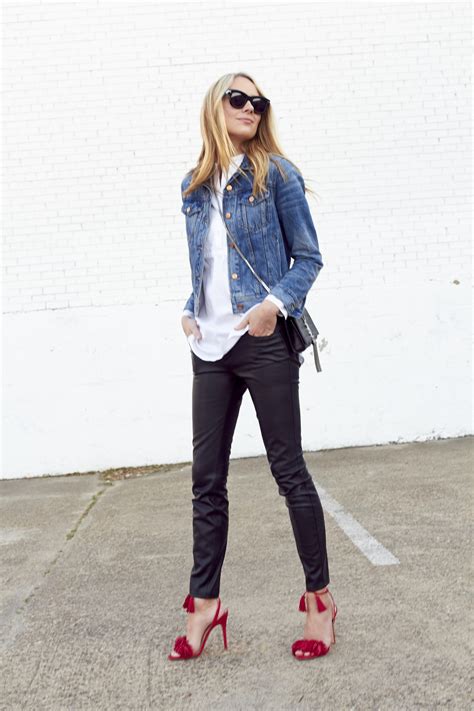 Tops, leather jackets, black leather field jacket. 3 ESSENTIAL WARDROBE ITEMS | Fashion Jackson