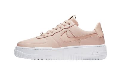 The silhouette's white leather upper is accentuated with beige suede overlays, giving it an overall luxe look. Nike Air Force 1 Pixel 'Summit White' (W) - DC1160-100 ...