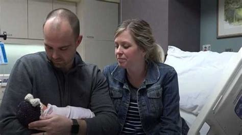 Doctors Were Baffled By What They Discovered In This Womans Delivery Room