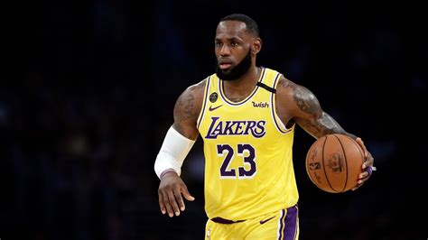 In 2018, lebron joined the los angeles lakers, taking the opportunity to help return the historic franchise to its former glory. LeBron James Says Playing With Anthony Davis is Everything ...