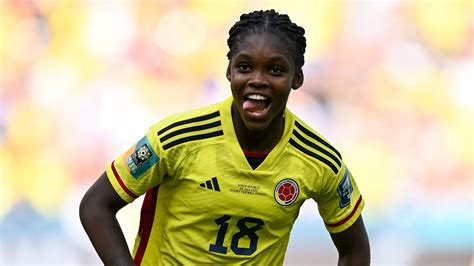 Quién es Linda Caicedo la joven promesa del fútbol que brilló en el debut de Colombia en el