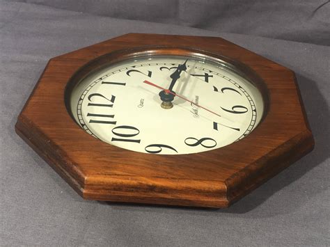 Vintage Seth Thomas Clock Decorative Wood Wall Clock Brown Glass
