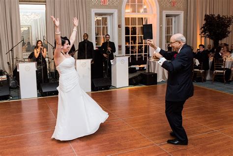 A Rockstar Jewish Wedding With A Sunset In The Garden Theme At New